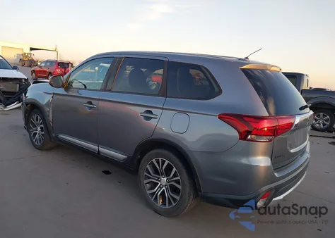 2016 Mitsubishi Outlander Es z USA, uszkodzony, nr VIN JA4AD2A36GZ040211